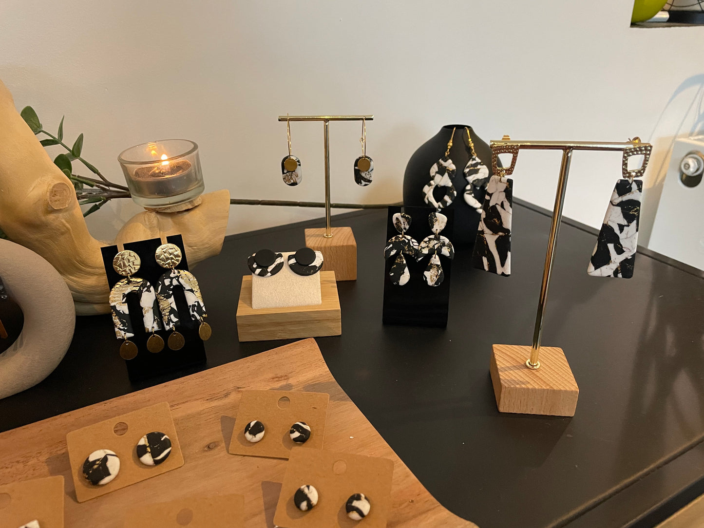 "Marbre noir doré" n°10