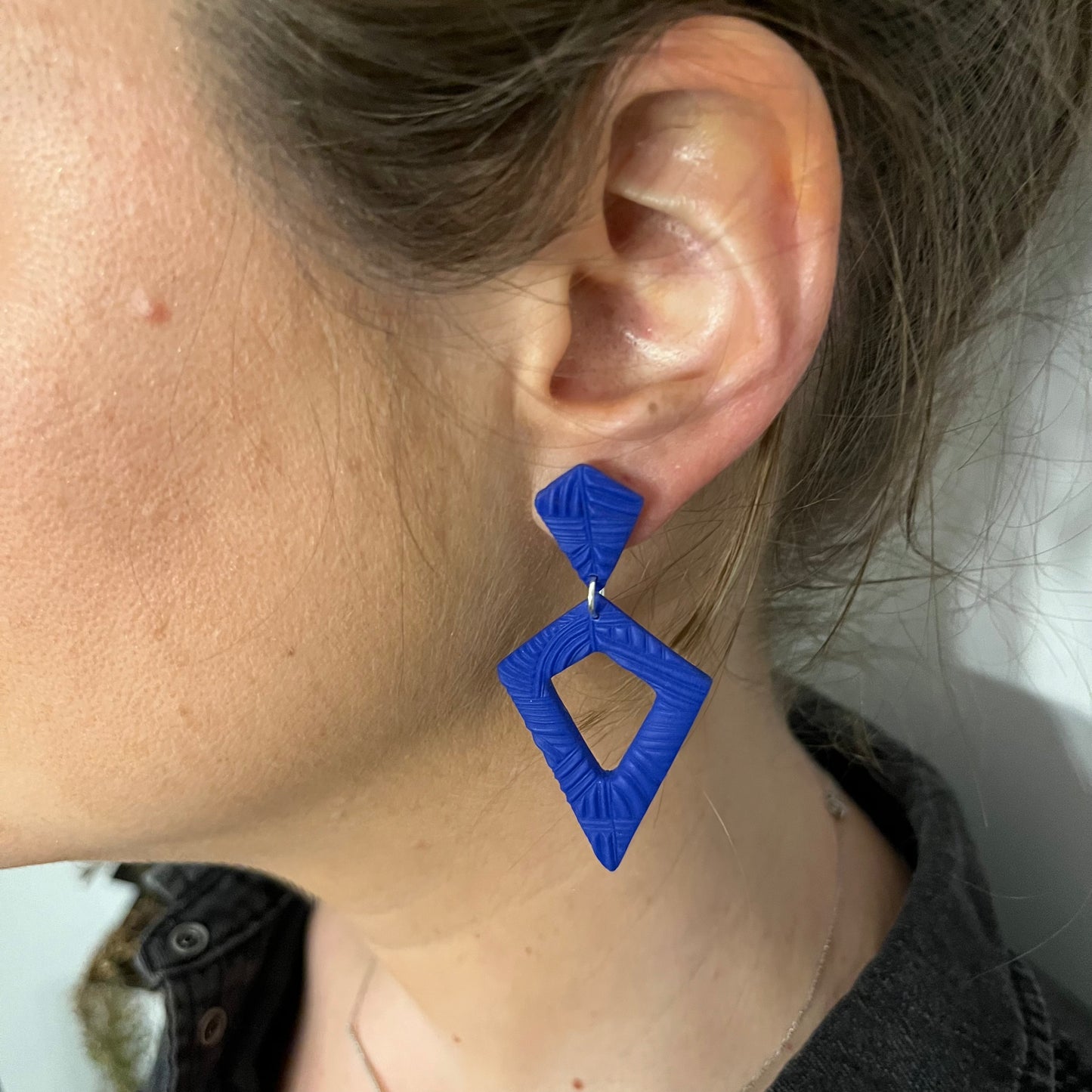 "Bleu électrique" n°2