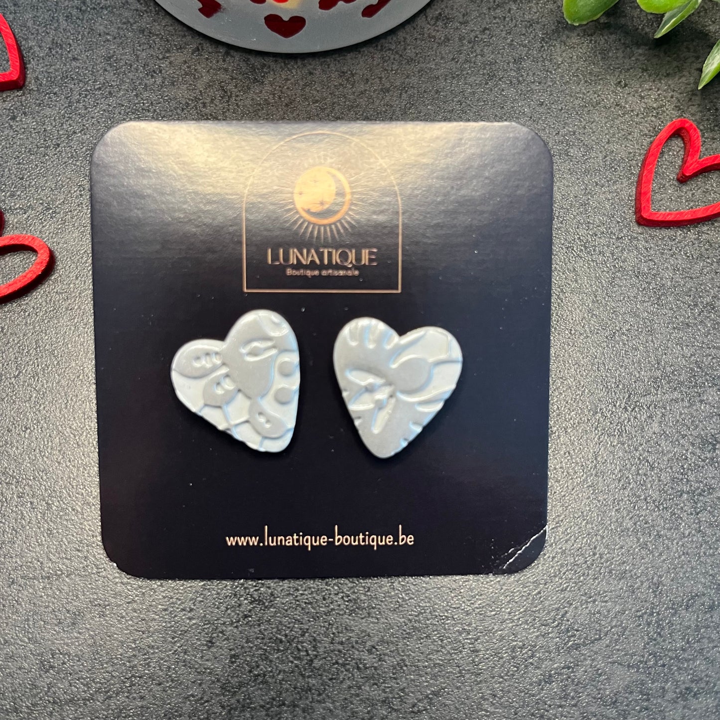 "Coeurs dentelles", n°1