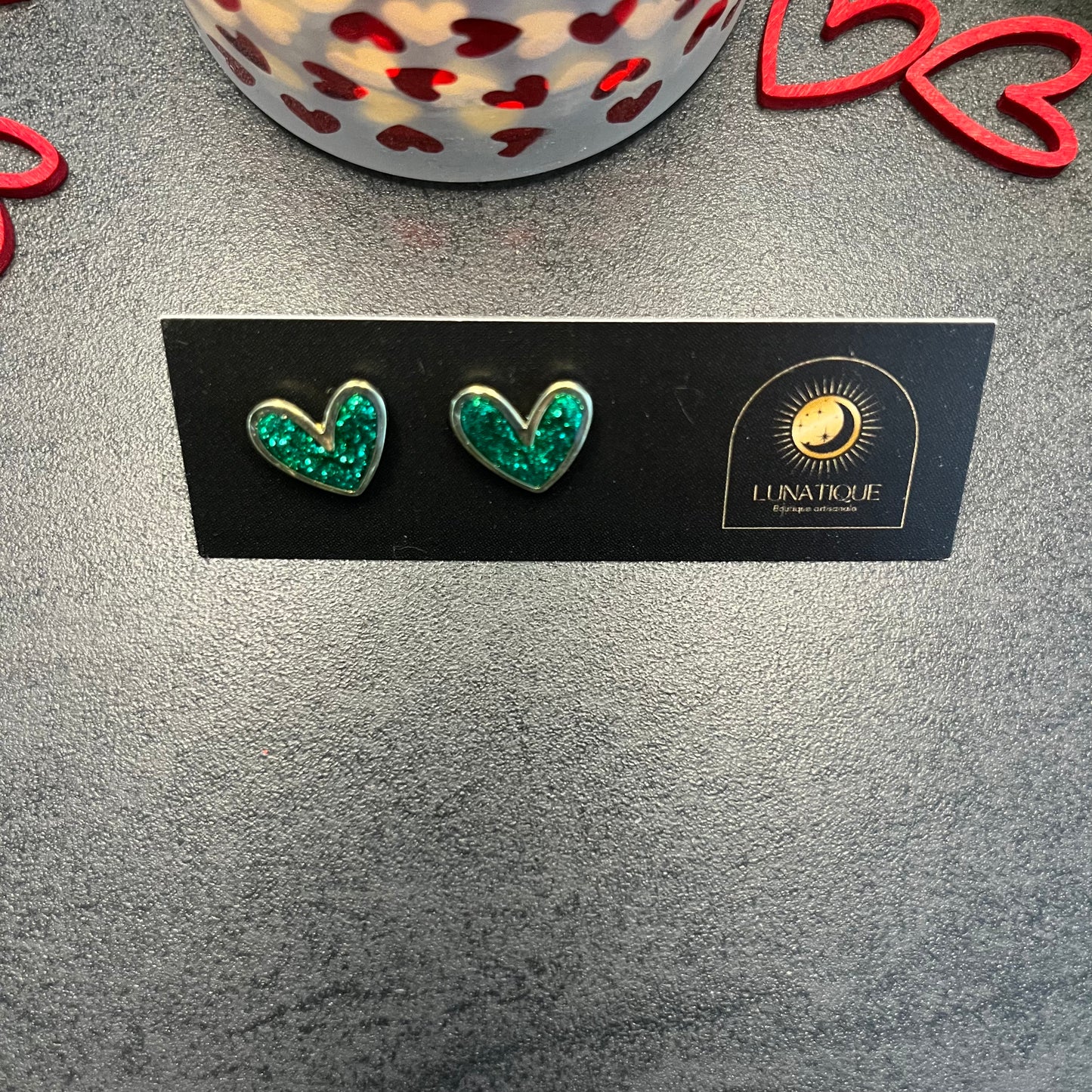 "Les puces", vert fonçé