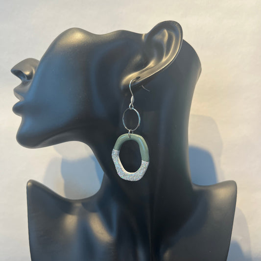 "Kaki et argent", n°1