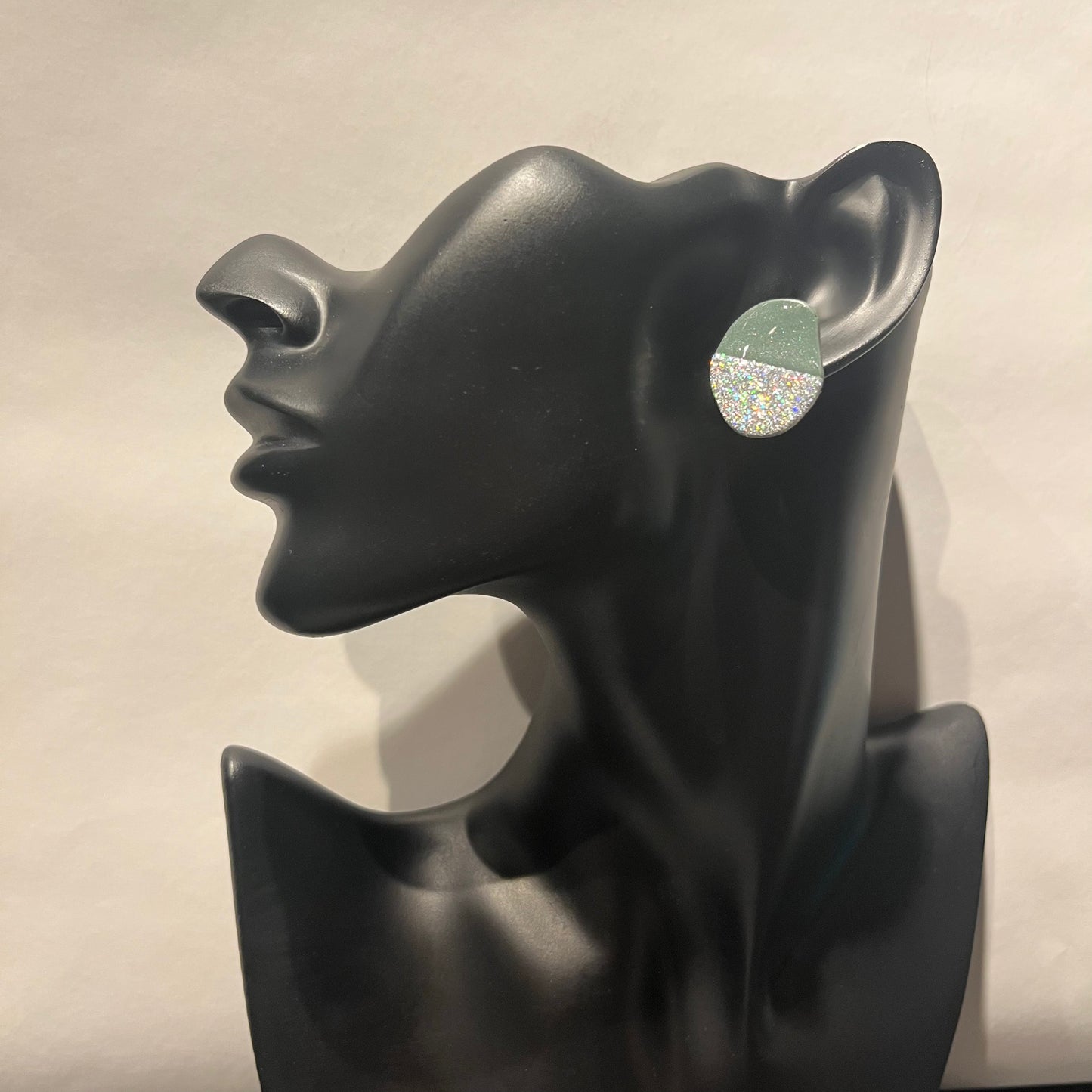 "Kaki et argent", n°4